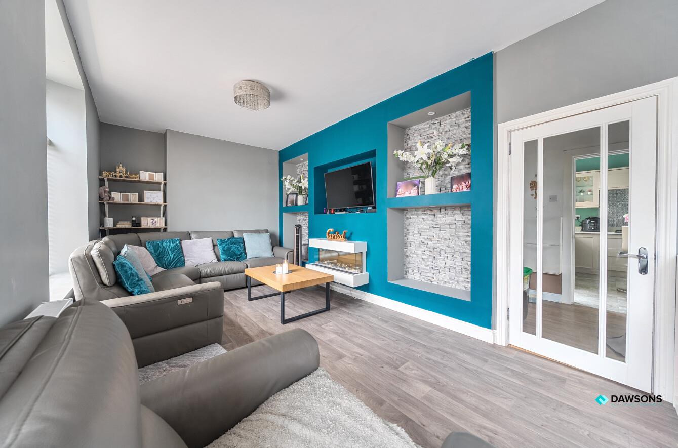 Als Street, Llanelli, SA15 1SN